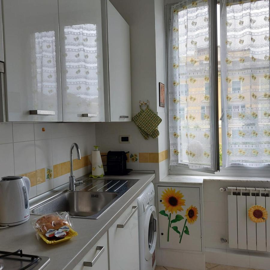 La Casa Dei Girasoli Genoa Luaran gambar